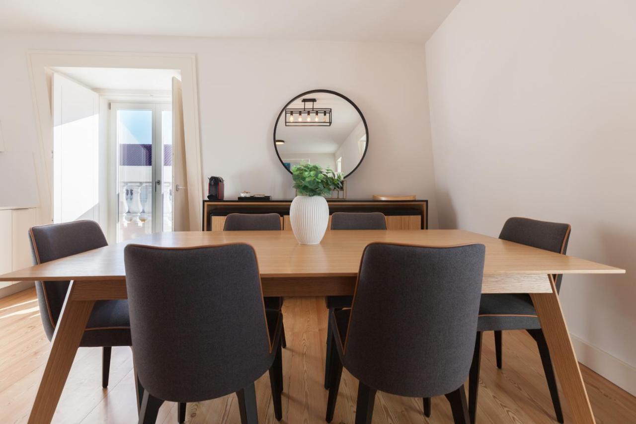 Apartment Flh Praca Comercio Stylish With Balcony *